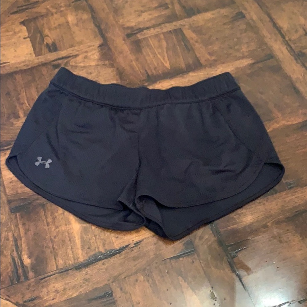 Under armour black mesh shorts